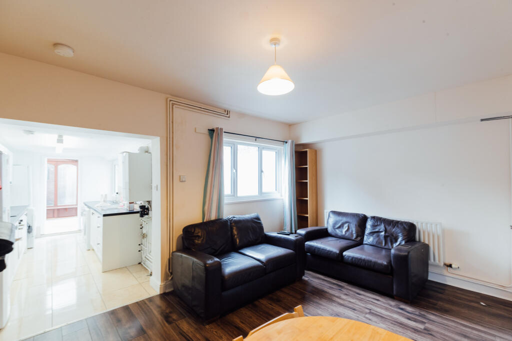 4 bed Detached for rent in Lincoln. From Loc8me - Covering Lincoln 4 bed Detached for rent in Lincoln. From Loc8me - Covering Lincoln