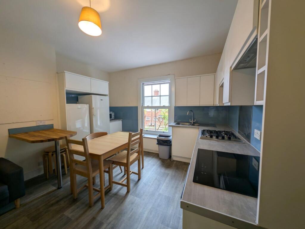 6 bed Detached for rent in Lincoln. From Loc8me - Covering Lincoln 6 bed Detached for rent in Lincoln. From Loc8me - Covering Lincoln