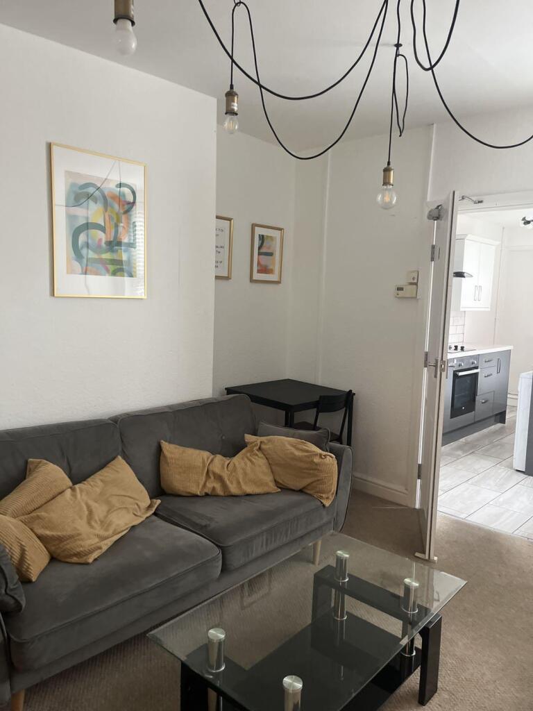 5 bed Detached for rent in Lincoln. From Loc8me - Covering Lincoln