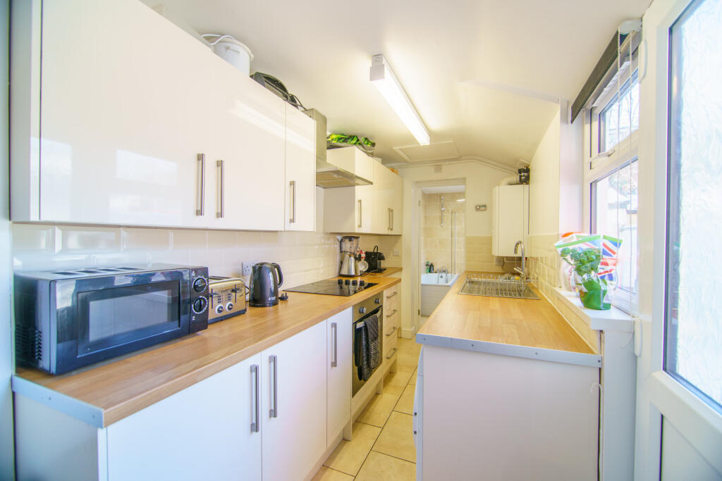 1 bed House Share for rent in Lincoln. From Loc8me - Covering Lincoln