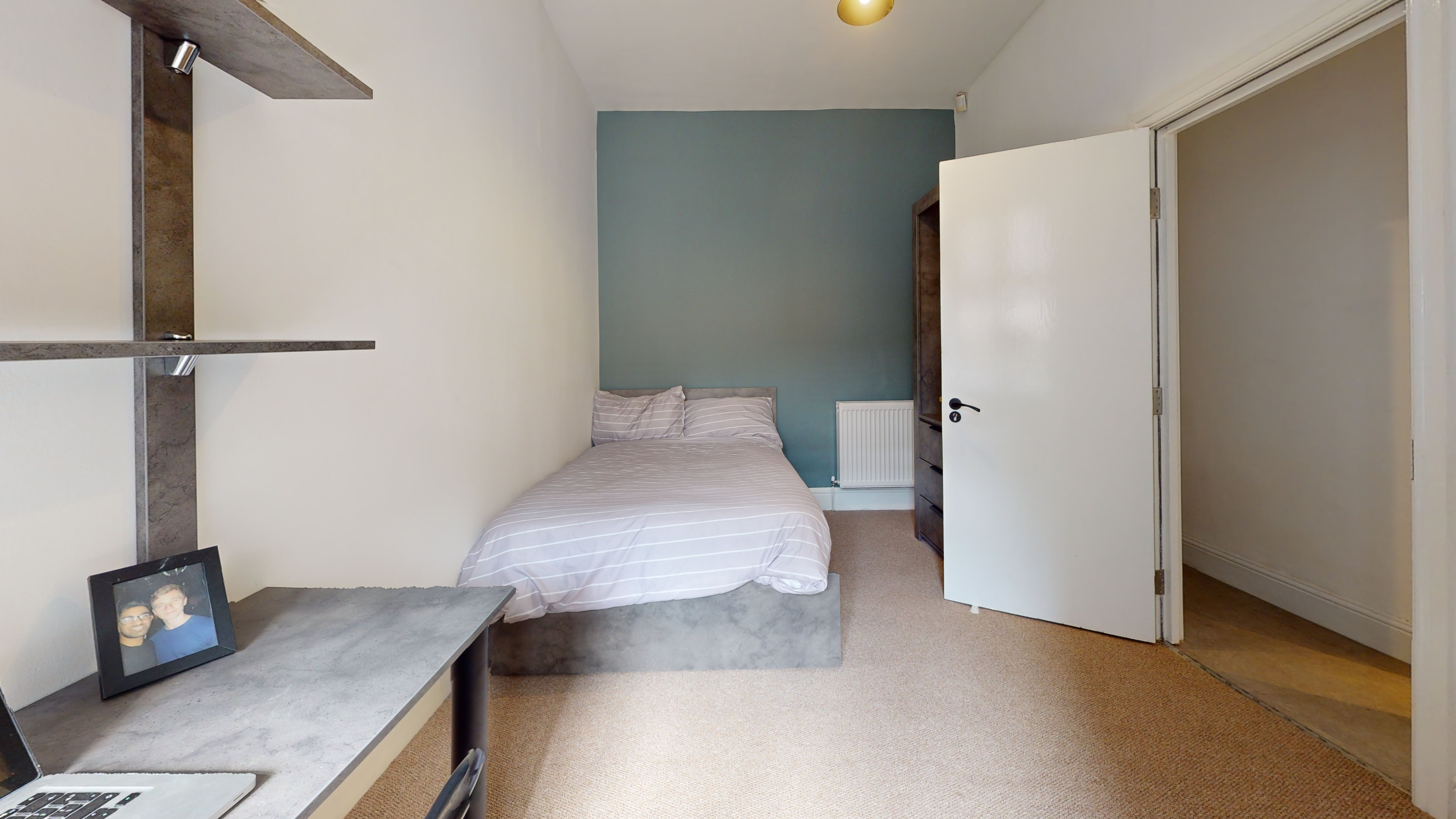 6 bed House (unspecified) for rent in Stockport. From Loc8me - Manchester