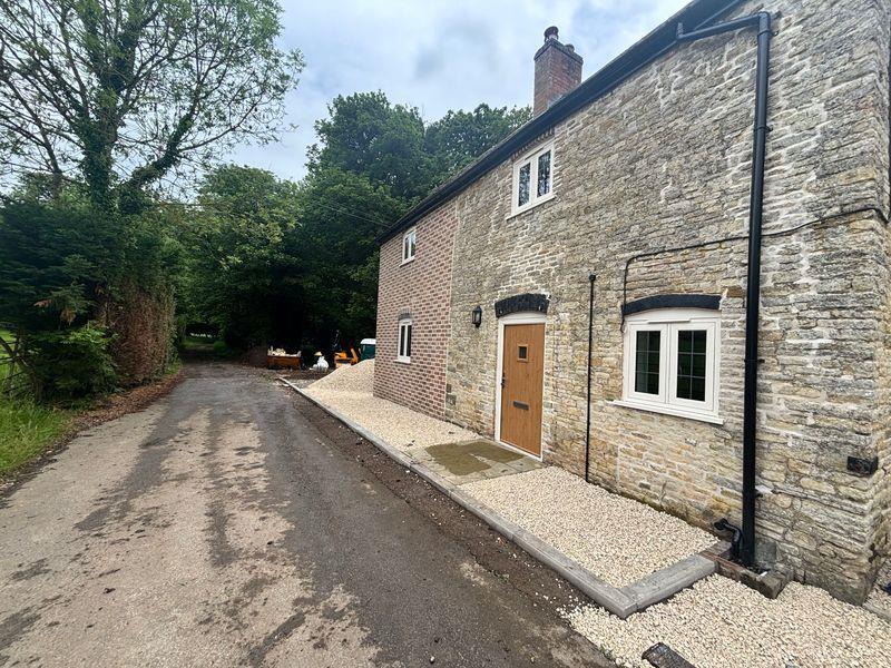 3 bed Cottage for rent in . From Godfrey Payton - Warwick