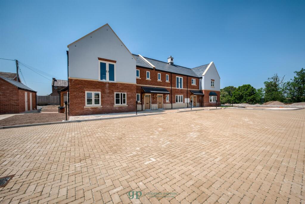 2 bed Apartment for rent in Newbold-on-Stour. From Godfrey Payton - Warwick 2 bed Apartment for rent in Newbold-on-Stour. From Godfrey Payton - Warwick