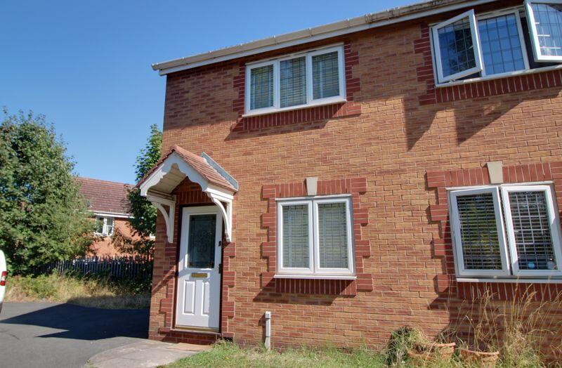 2 bed Mid Terraced House for rent in Nottingham. From Granger & Oaks - Nottingham