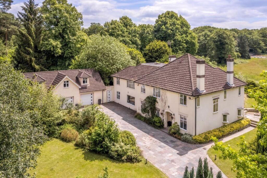 6 bed Detached for rent in Seal. From Helen Breeze Property Management - Sevenoaks