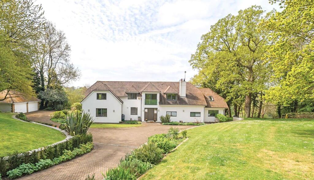 5 bed Detached for rent in West Kingsdown. From Helen Breeze Property Management - Sevenoaks 5 bed Detached for rent in West Kingsdown. From Helen Breeze Property Management - Sevenoaks