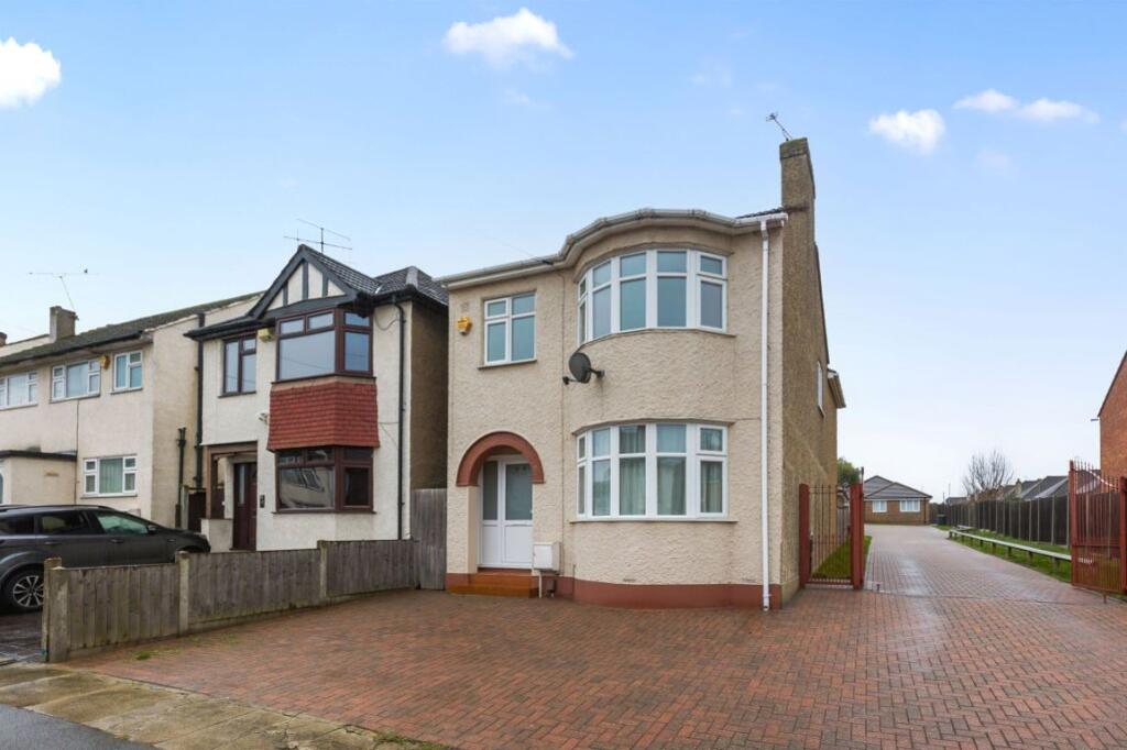 4 bed Not Specified for rent in Northfleet. From Helen Breeze Property Management - Sevenoaks