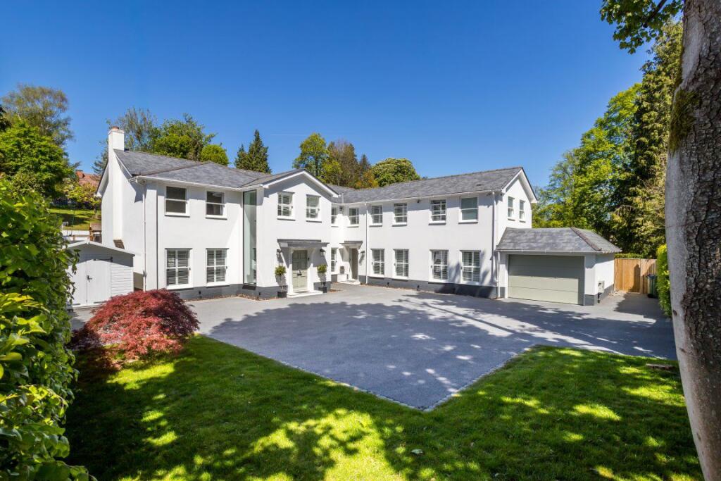 6 bed Detached for rent in Sevenoaks. From Helen Breeze Property Management - Sevenoaks