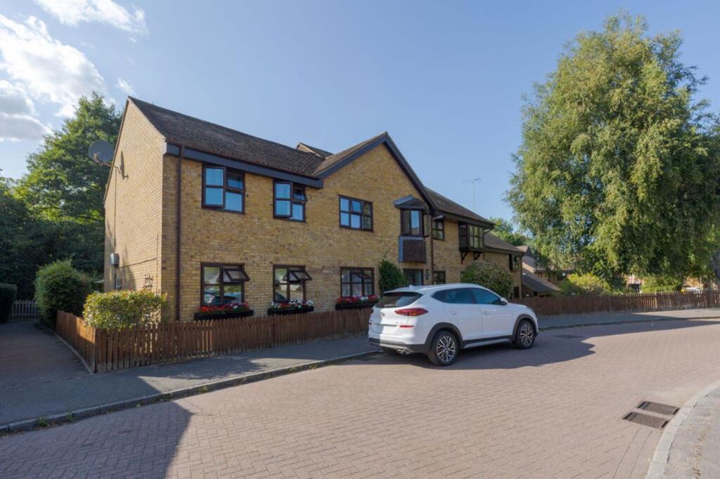 1 bed 1st Floor Flat for rent in Eynsford. From Helen Breeze Property Management - Sevenoaks 1 bed 1st Floor Flat for rent in Eynsford. From Helen Breeze Property Management - Sevenoaks