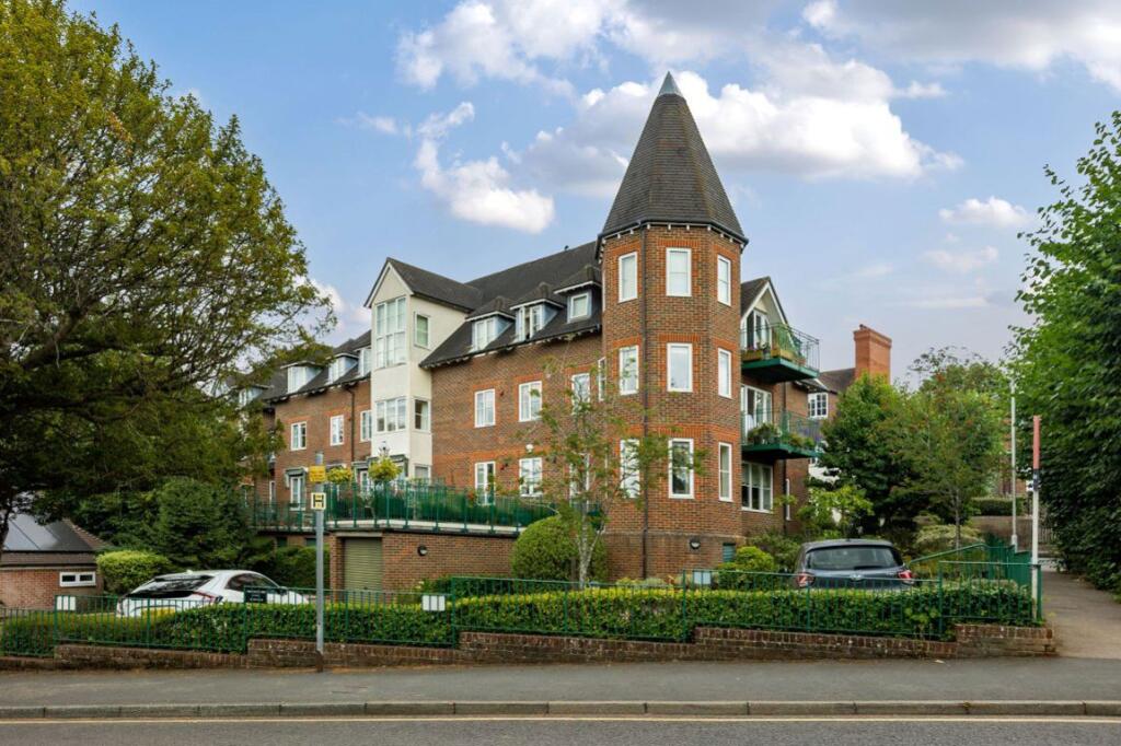 2 bed Apartment for rent in Sevenoaks. From Helen Breeze Property Management - Sevenoaks 2 bed Apartment for rent in Sevenoaks. From Helen Breeze Property Management - Sevenoaks