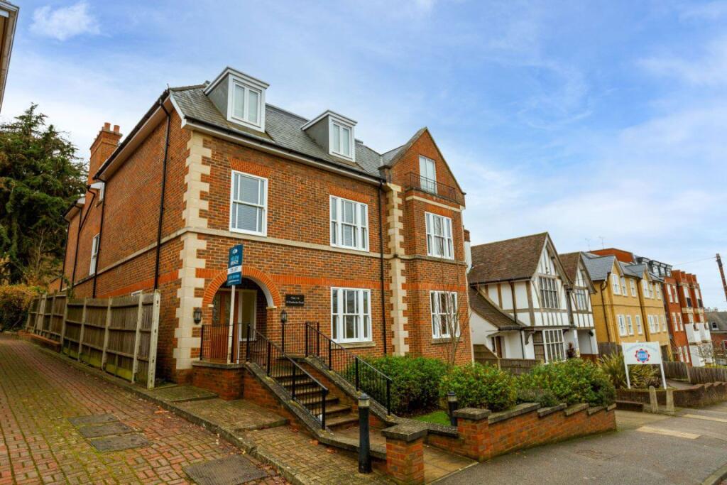 2 bed Apartment for rent in Sevenoaks. From Helen Breeze Property Management - Sevenoaks