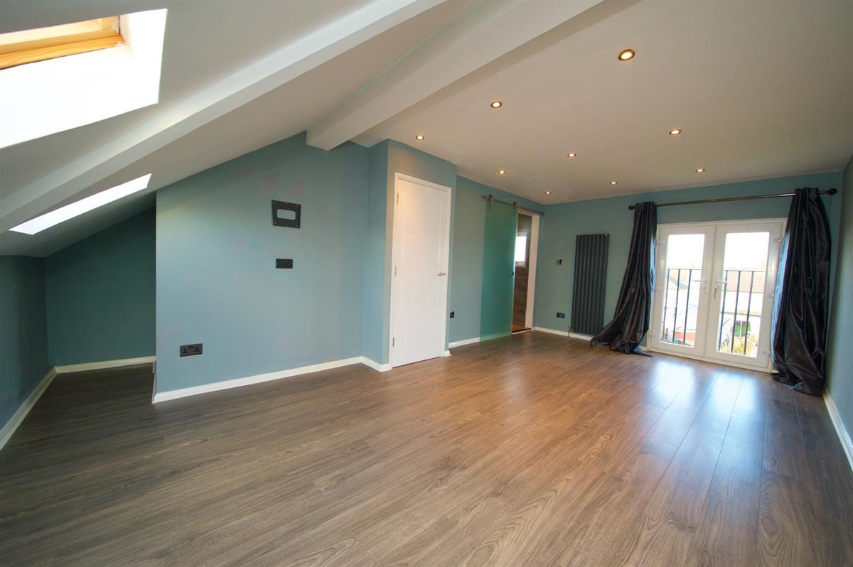 4 bed Semi Detached for rent in Romford. From Property Vine