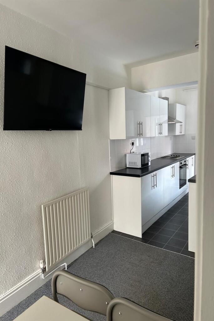 2 bed Apartment for rent in Wilford. From FHP Living - Nottingham 2 bed Apartment for rent in Wilford. From FHP Living - Nottingham