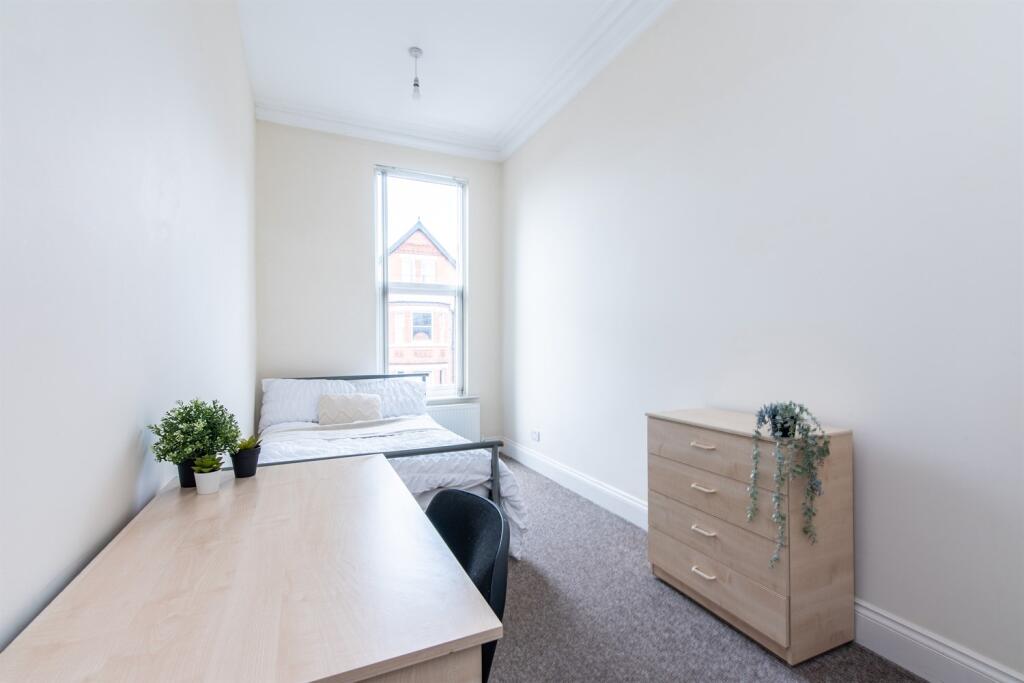 4 bed Apartment for rent in Nottingham. From FHP Living - Nottingham 4 bed Apartment for rent in Nottingham. From FHP Living - Nottingham