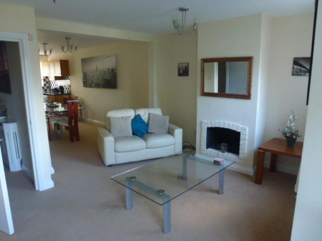 3 bed Semi Detached for rent in Nottingham. From FHP Living - Nottingham