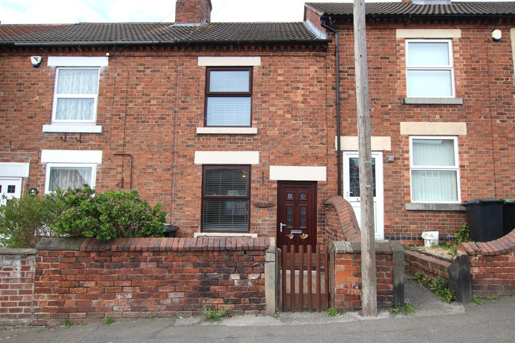 2 bed Mid Terraced House for rent in Eastwood. From FHP Living - Nottingham