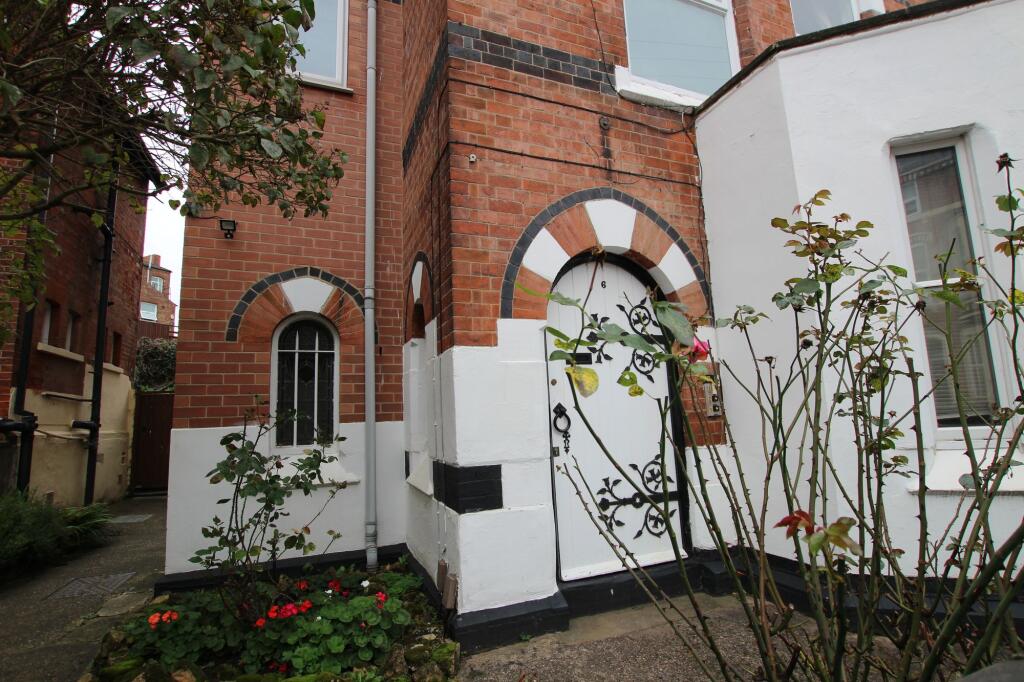 1 bed 1st Floor Flat for rent in Nottingham. From FHP Living - Nottingham