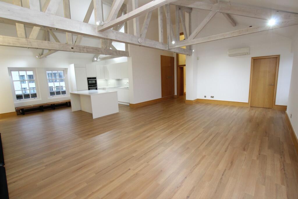 3 bed 1st Floor Flat for rent in Nottingham. From FHP Living - Nottingham 3 bed 1st Floor Flat for rent in Nottingham. From FHP Living - Nottingham