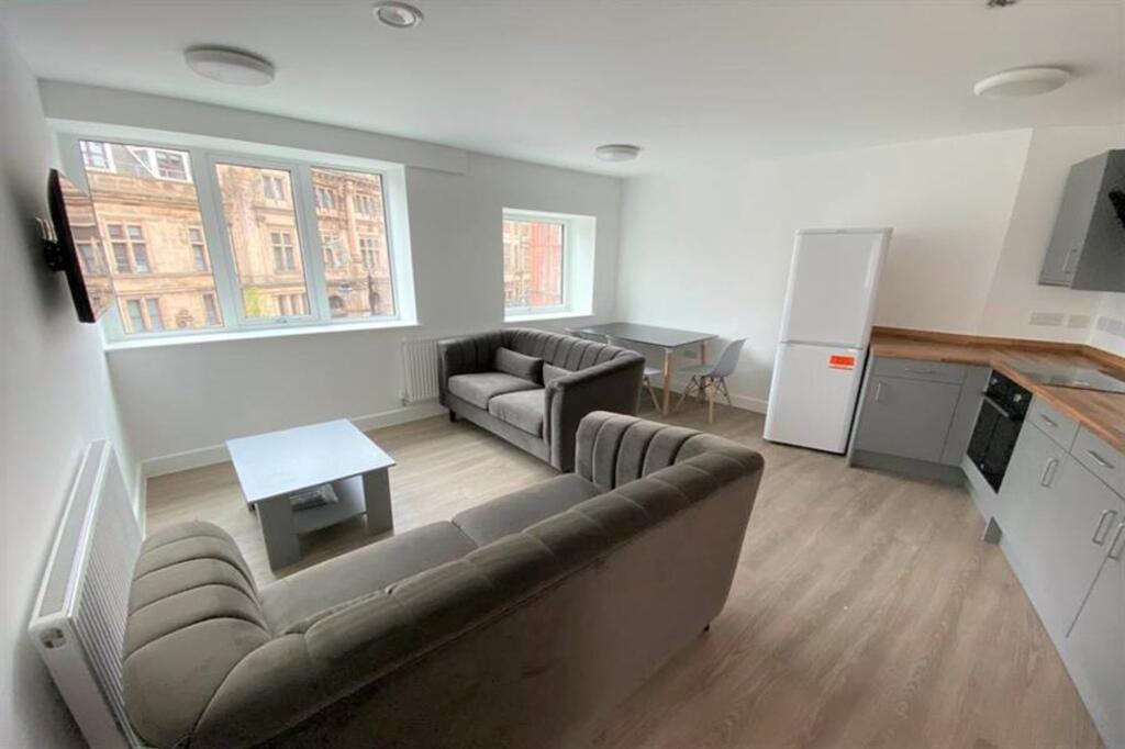 4 bed 1st Floor Flat for rent in Nottingham. From FHP Living - Nottingham