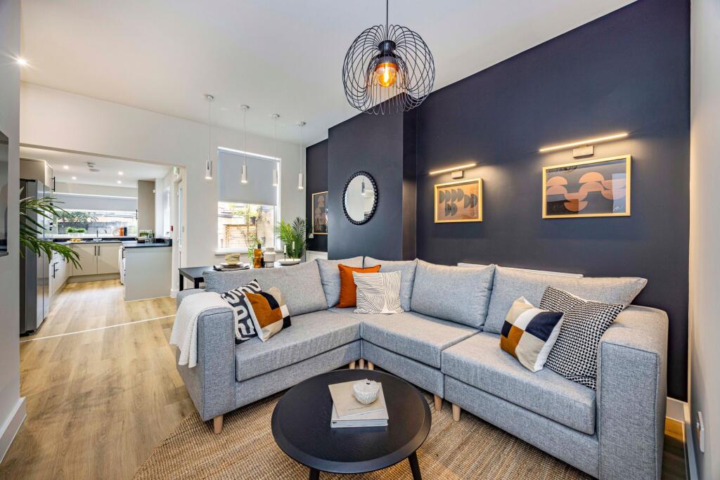 6 bed Mid Terraced House for rent in Nottingham. From FHP Living - Nottingham 6 bed Mid Terraced House for rent in Nottingham. From FHP Living - Nottingham