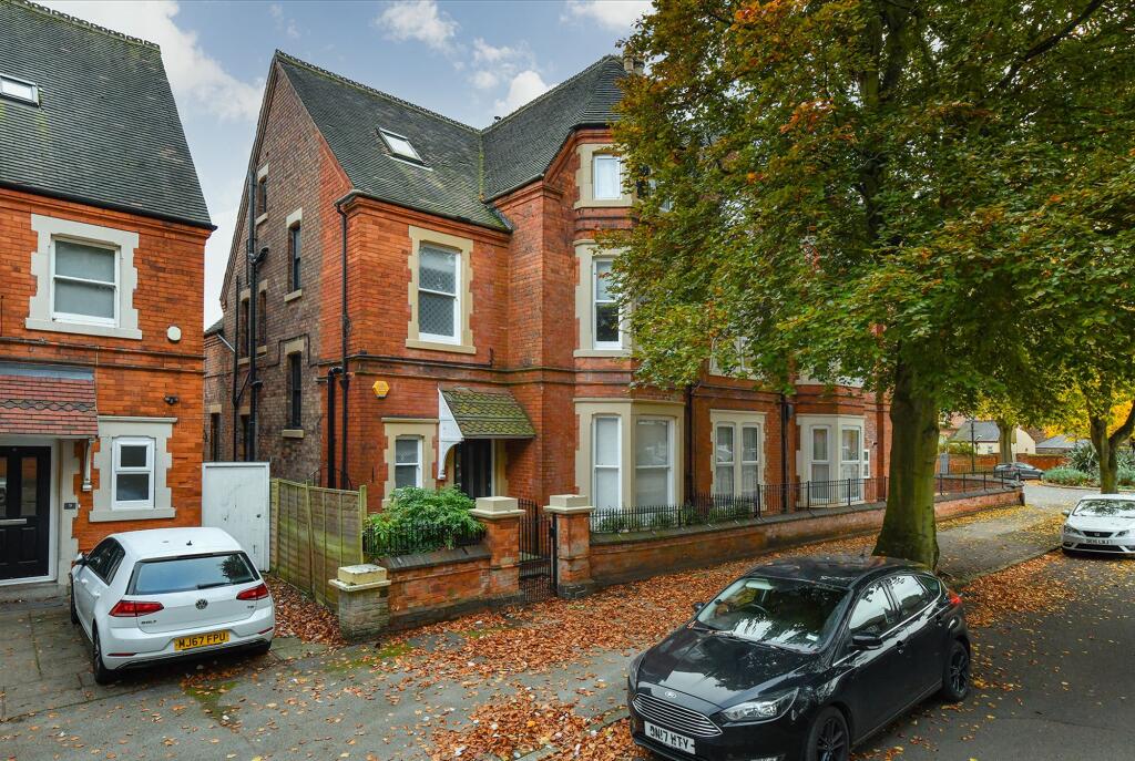 5 bed Semi Detached for rent in Nottingham. From FHP Living - Nottingham