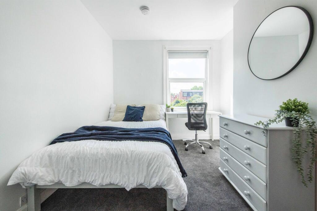3 bed Mid Terraced House for rent in Nottingham. From FHP Living - Nottingham 3 bed Mid Terraced House for rent in Nottingham. From FHP Living - Nottingham