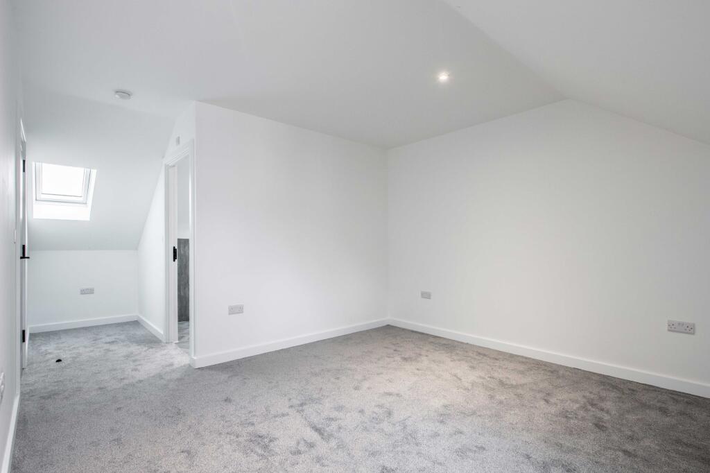 3 bed Semi Detached for rent in Beeston. From FHP Living - Nottingham 3 bed Semi Detached for rent in Beeston. From FHP Living - Nottingham