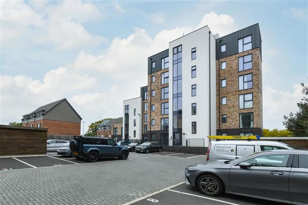 2 bed 1st Floor Flat for rent in West Bridgford. From FHP Living - Nottingham