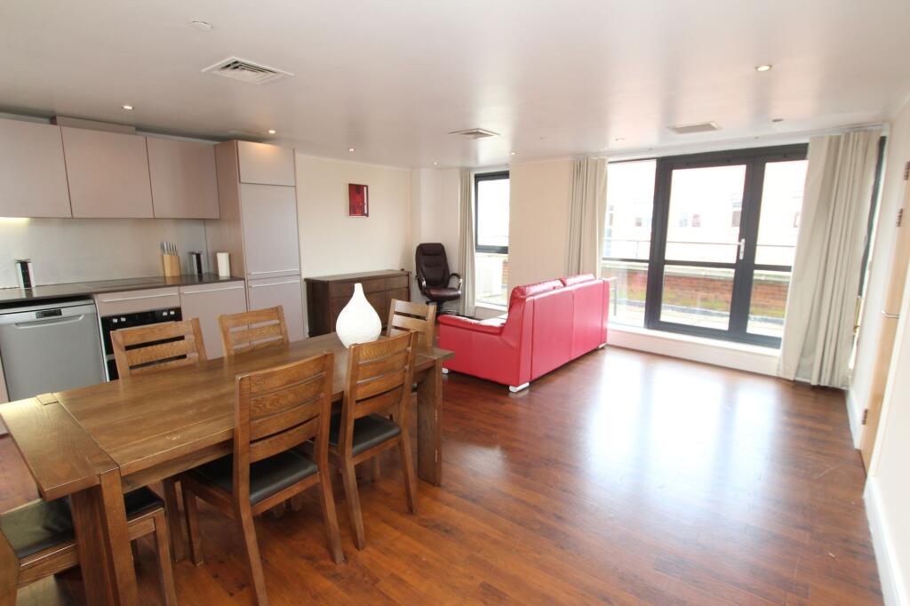 2 bed 1st Floor Flat for rent in Nottingham. From FHP Living - Nottingham