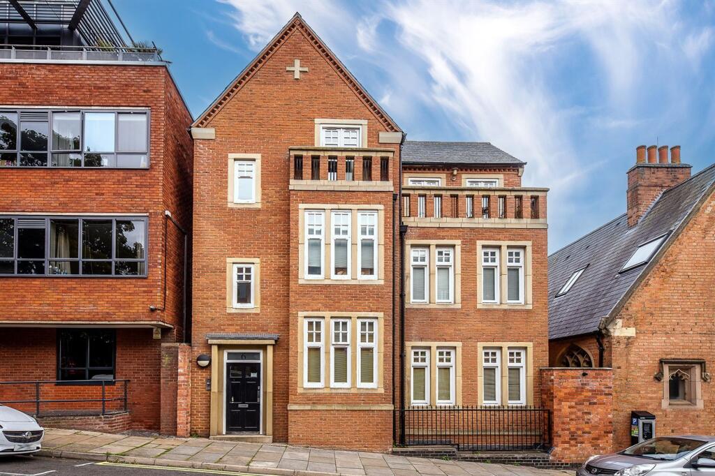 2 bed 1st Floor Flat for rent in Nottingham. From FHP Living - Nottingham