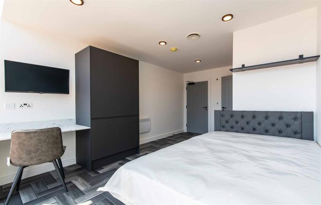 6 bed 1st Floor Flat for rent in Beeston. From FHP Living - Nottingham
