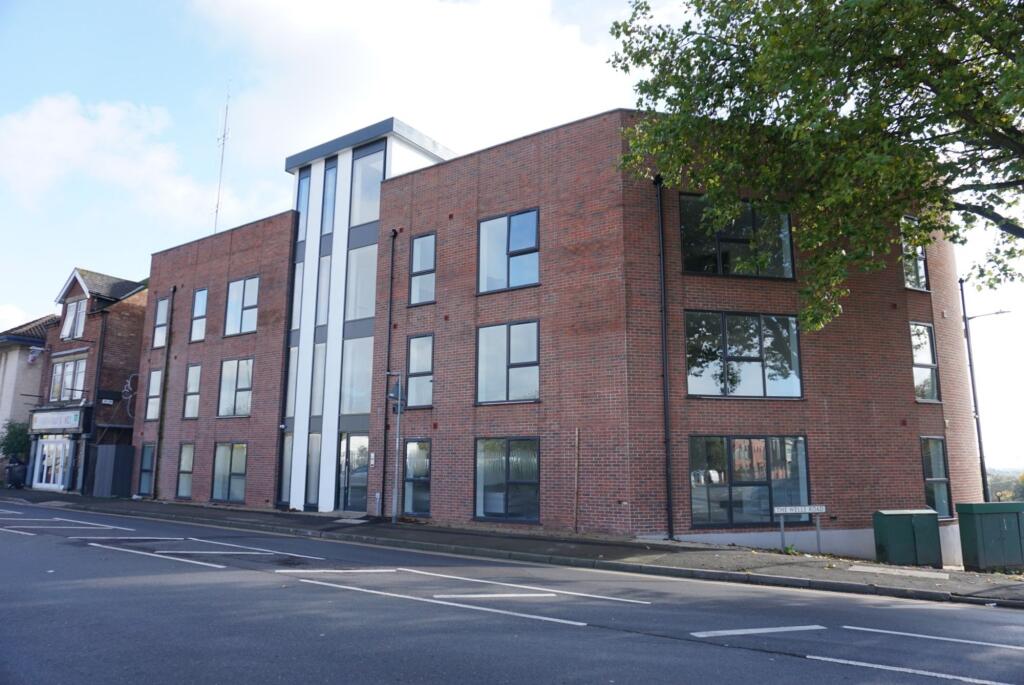 2 bed 1st Floor Flat for rent in Nottingham. From FHP Living - Nottingham