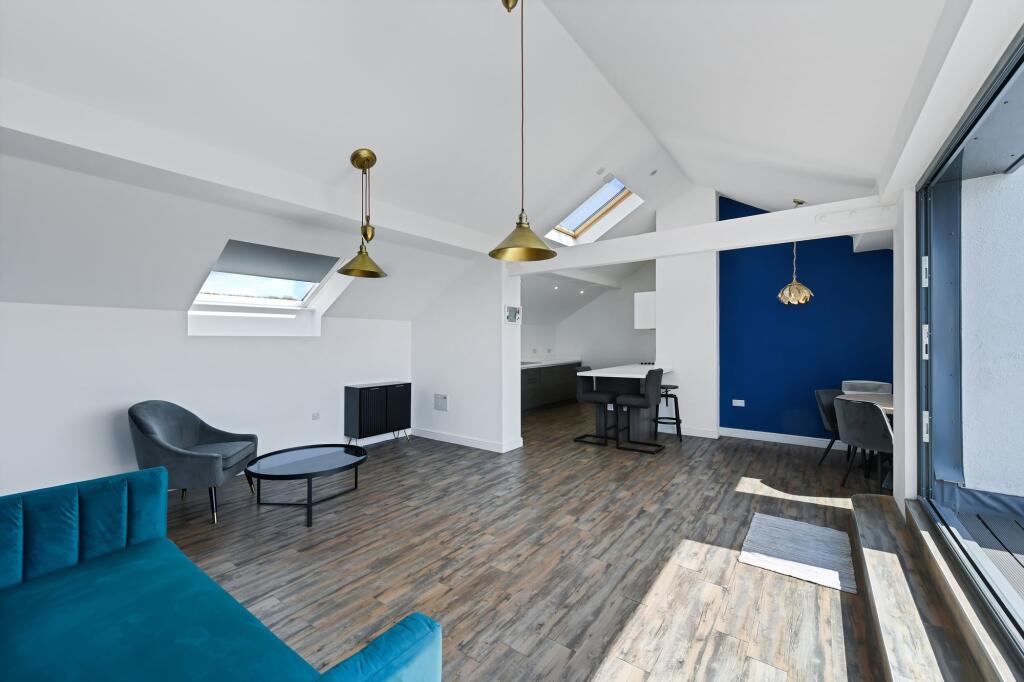 2 bed 1st Floor Flat for rent in Nottingham. From FHP Living - Nottingham