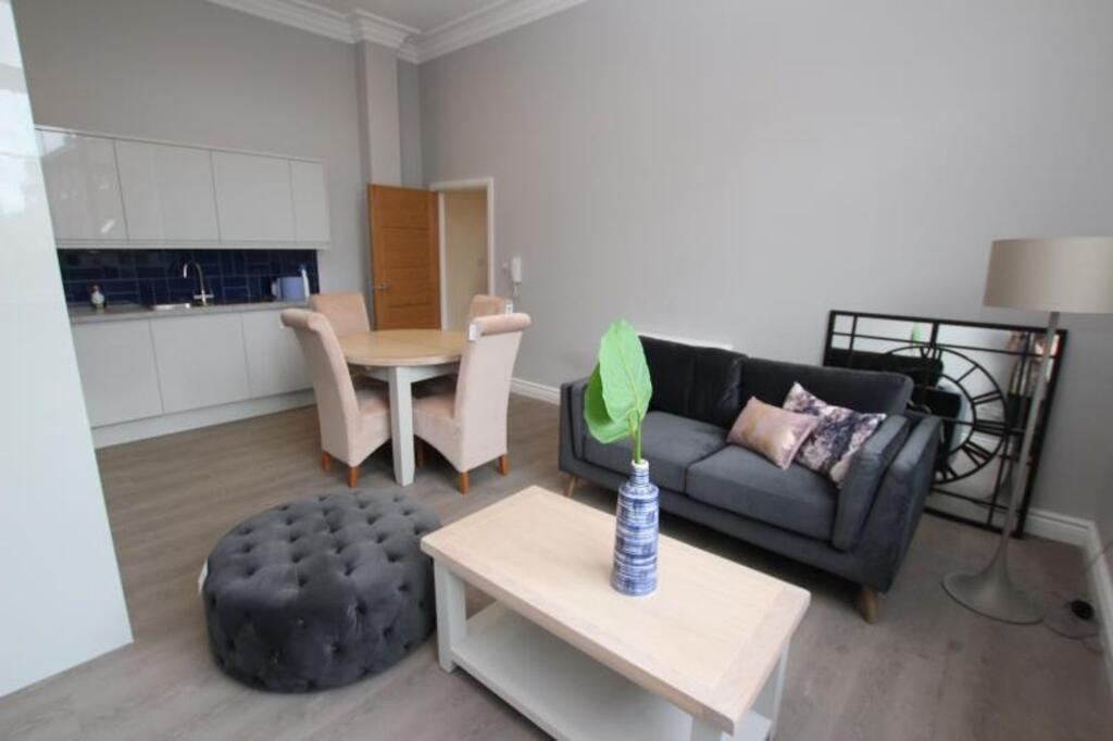 2 bed 1st Floor Flat for rent in Nottingham. From FHP Living - Nottingham