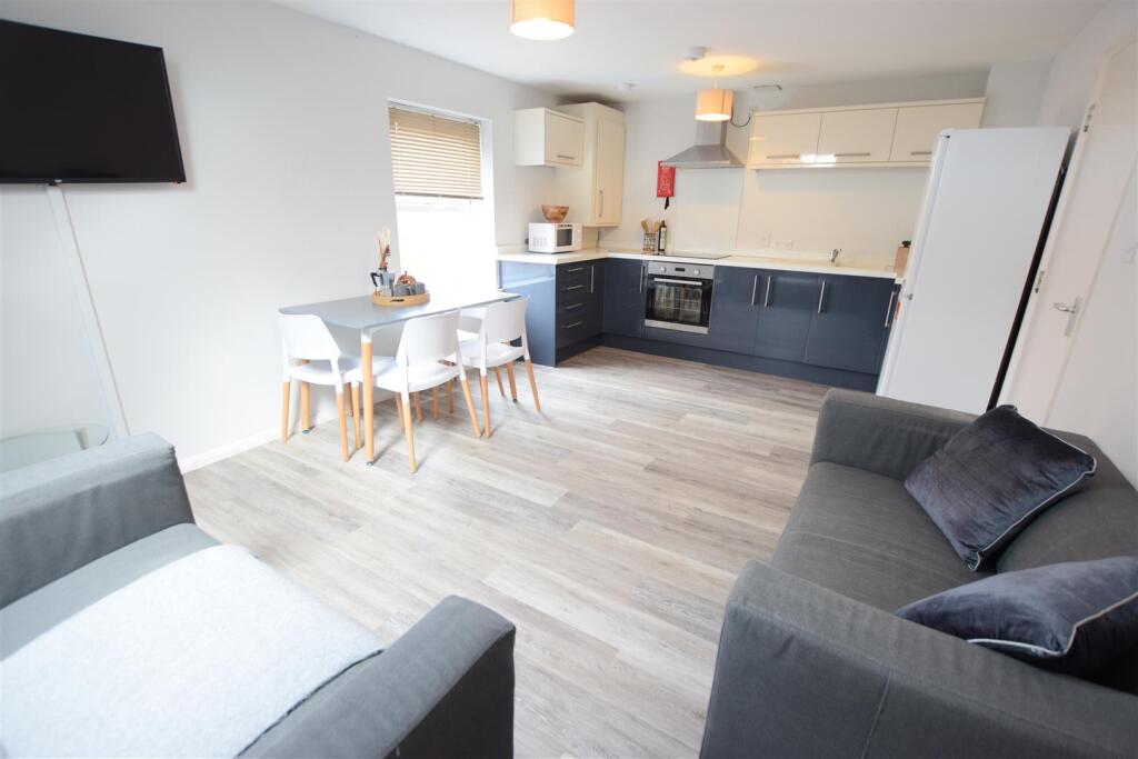 3 bed Apartment for rent in Lincoln. From Cloud Lettings Ltd - Lincoln 3 bed Apartment for rent in Lincoln. From Cloud Lettings Ltd - Lincoln