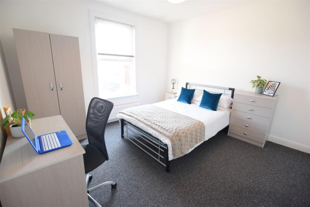 2 bed Mid Terraced House for rent in Harmston. From Cloud Lettings Ltd - Lincoln