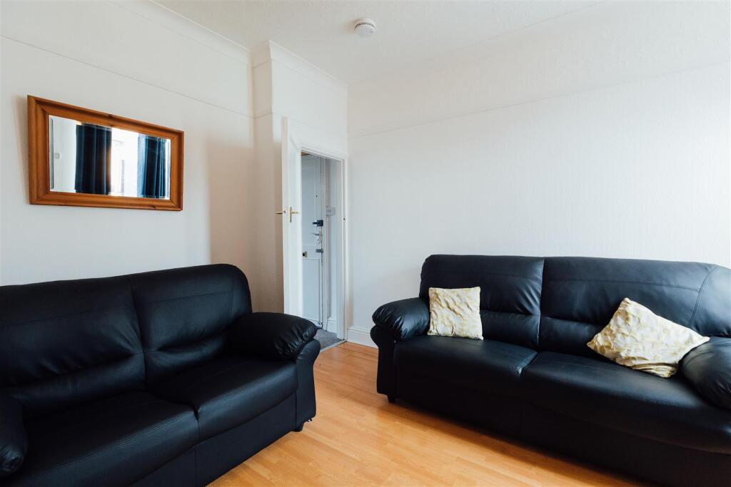 3 bed Mid Terraced House for rent in Lincoln. From Cloud Lettings Ltd - Lincoln 3 bed Mid Terraced House for rent in Lincoln. From Cloud Lettings Ltd - Lincoln