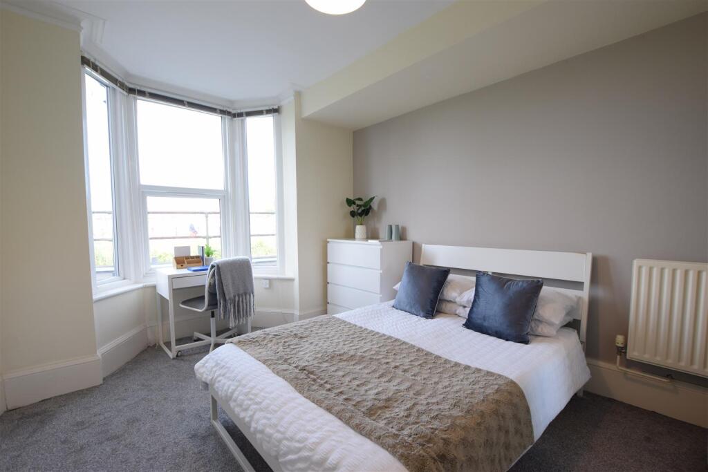 4 bed Mid Terraced House for rent in Harmston. From Cloud Lettings Ltd - Lincoln