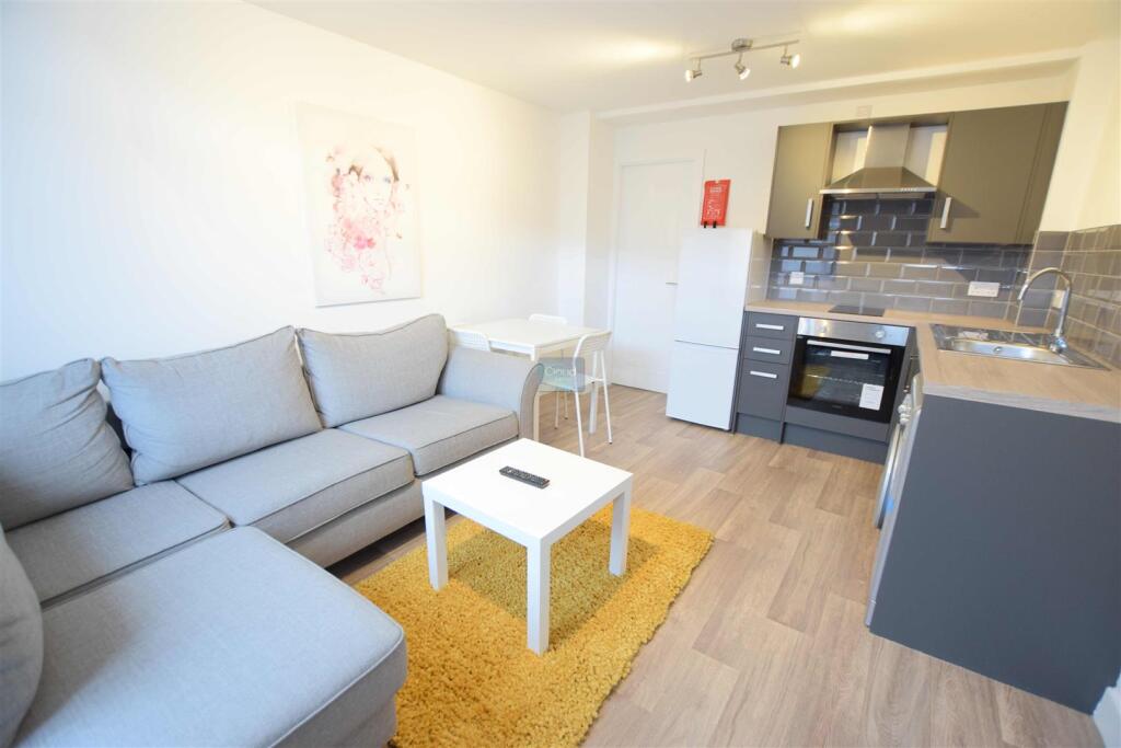 1 bed 1st Floor Flat for rent in Lincoln. From Cloud Lettings Ltd - Lincoln 1 bed 1st Floor Flat for rent in Lincoln. From Cloud Lettings Ltd - Lincoln