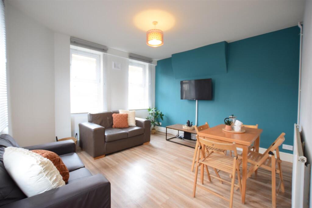 3 bed End of Terrace for rent in Harmston. From Cloud Lettings Ltd - Lincoln