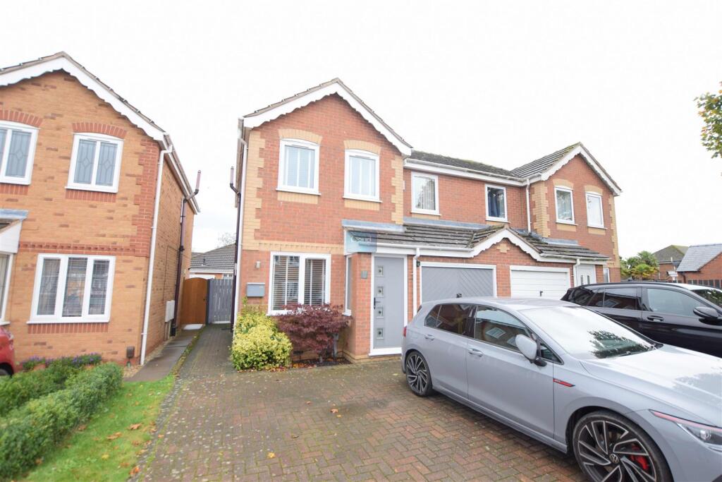 3 bed Semi Detached for rent in Harmston. From Cloud Lettings Ltd - Lincoln