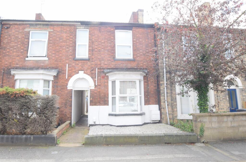 3 bed Mid Terraced House for rent in Lincoln. From Cloud Lettings Ltd - Lincoln
