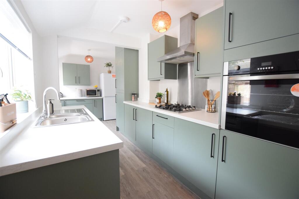 3 bed Mid Terraced House for rent in Harmston. From Cloud Lettings Ltd - Lincoln 3 bed Mid Terraced House for rent in Harmston. From Cloud Lettings Ltd - Lincoln
