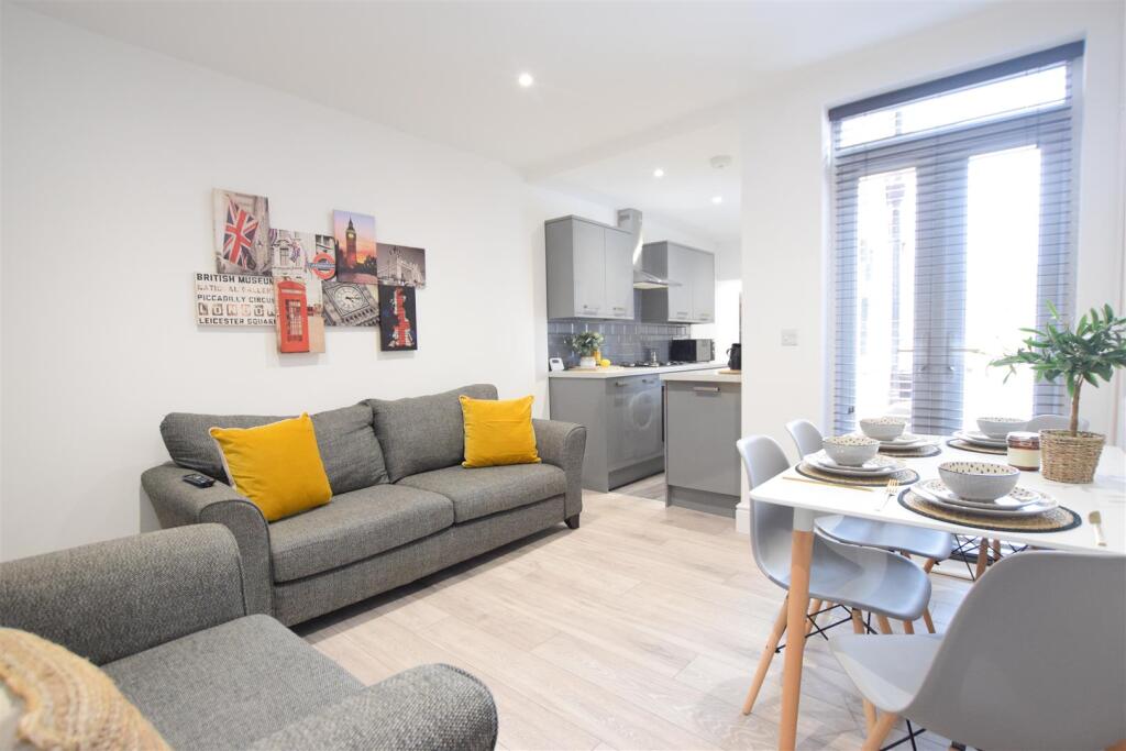 3 bed Mid Terraced House for rent in Harmston. From Cloud Lettings Ltd - Lincoln