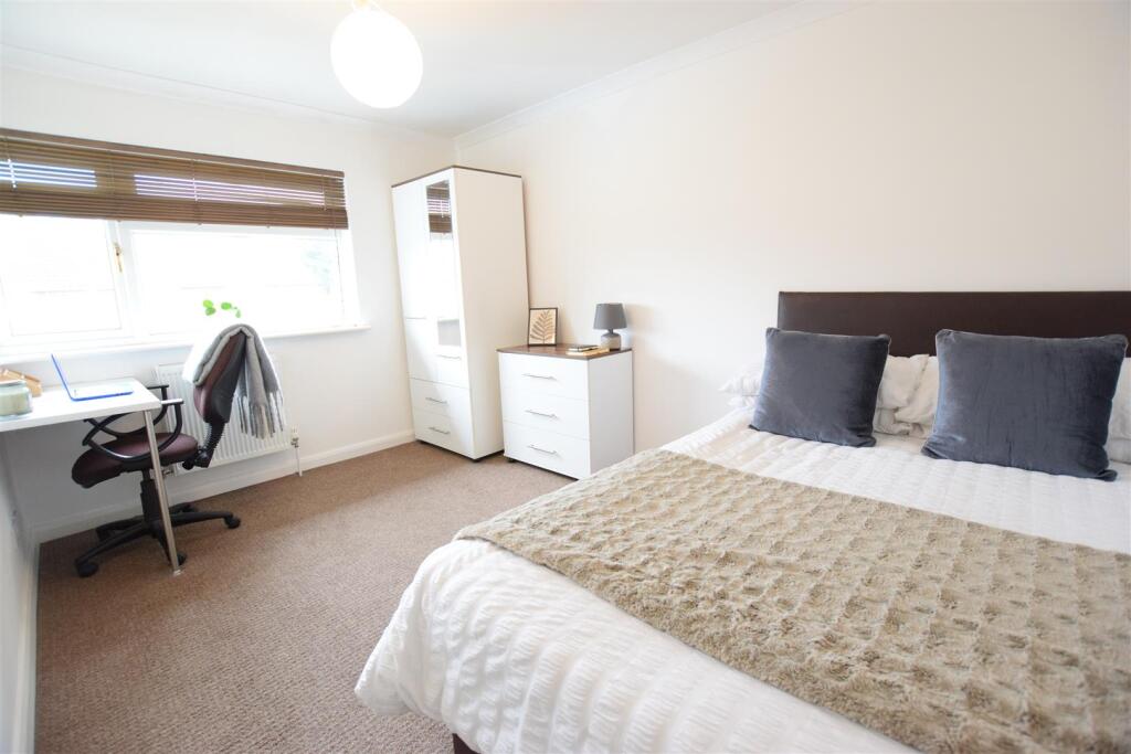 4 bed Semi Detached for rent in Riseholme. From Cloud Lettings Ltd - Lincoln 4 bed Semi Detached for rent in Riseholme. From Cloud Lettings Ltd - Lincoln