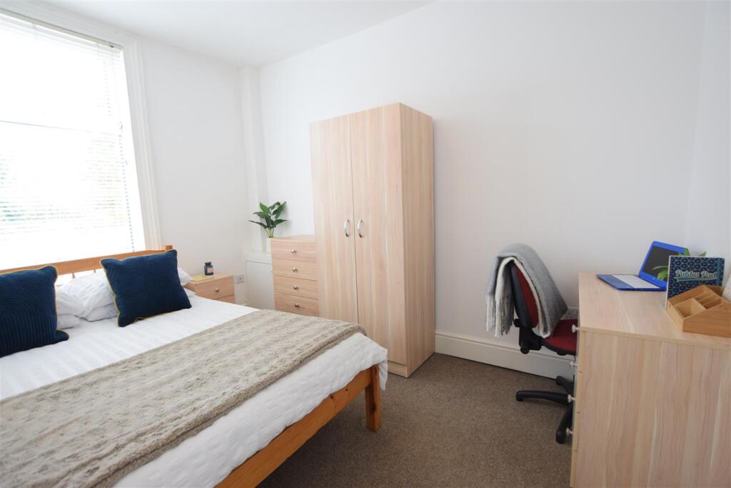 5 bed Mid Terraced House for rent in Harmston. From Cloud Lettings Ltd - Lincoln 5 bed Mid Terraced House for rent in Harmston. From Cloud Lettings Ltd - Lincoln