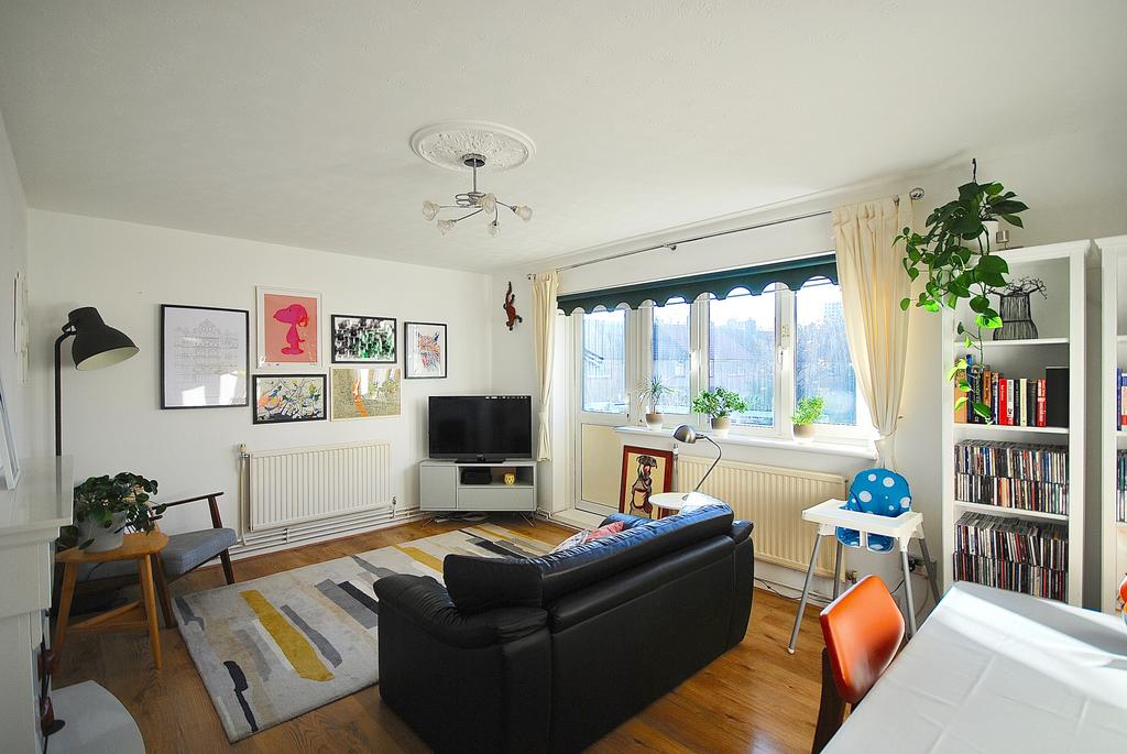 2 bed Flat for rent in London. From RE/MAX Star