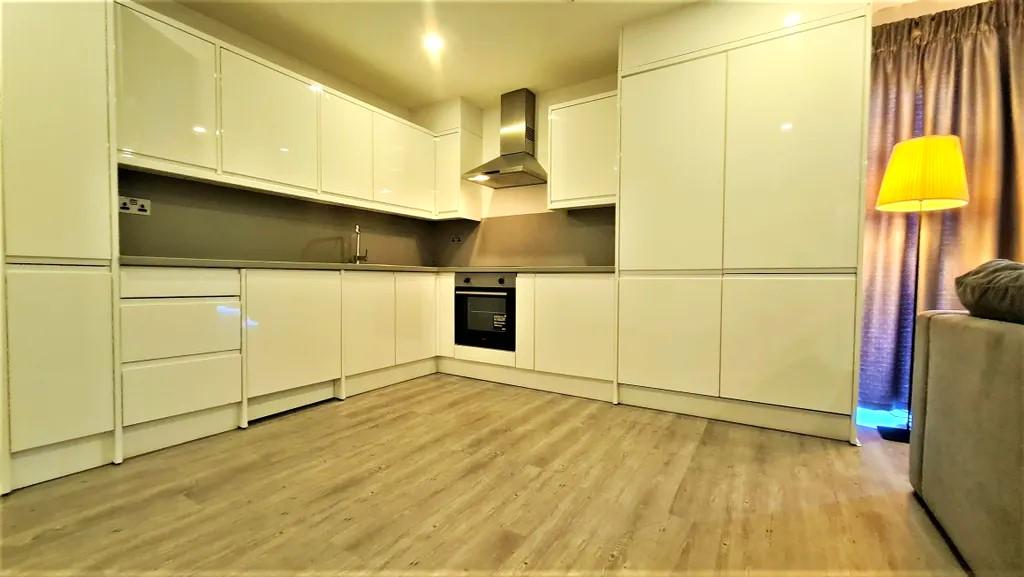 3 bed Flat for rent in West Ham. From RE/MAX Star