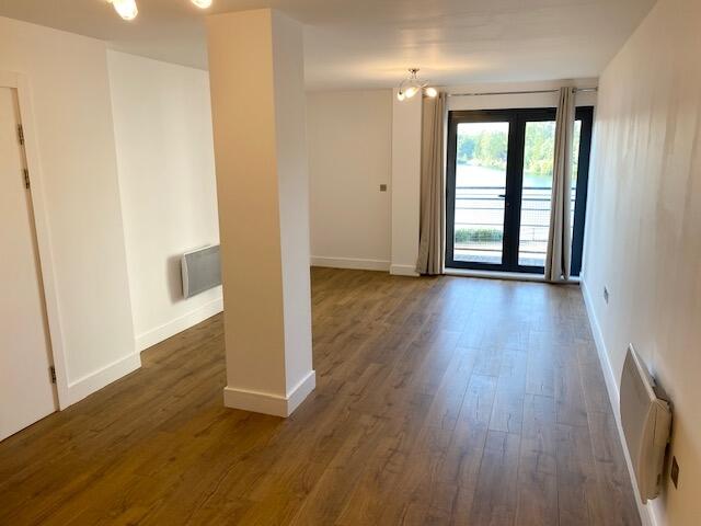 1 bed Apartment for rent in Cardiff. From Ian Walters Property Letting & Management - Penarth