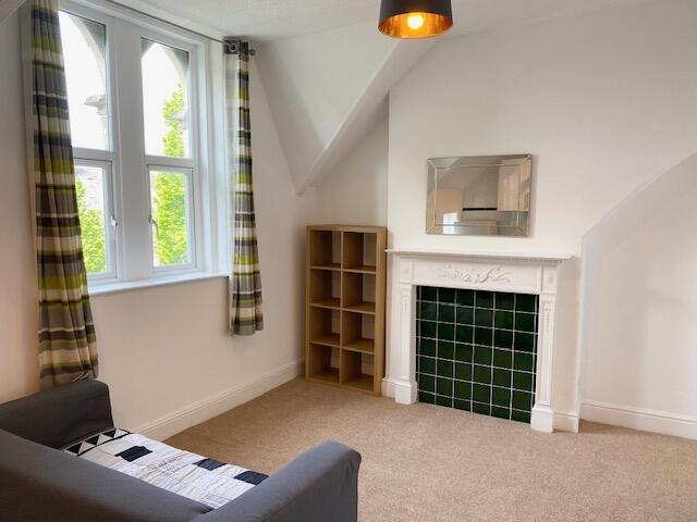 1 bed 1st Floor Flat for rent in Cardiff. From Ian Walters Property Letting & Management - Penarth
